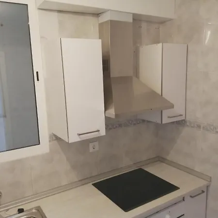 One Bedroom With Terrace And Wifi At Апартаменти Льорет-де-Мар